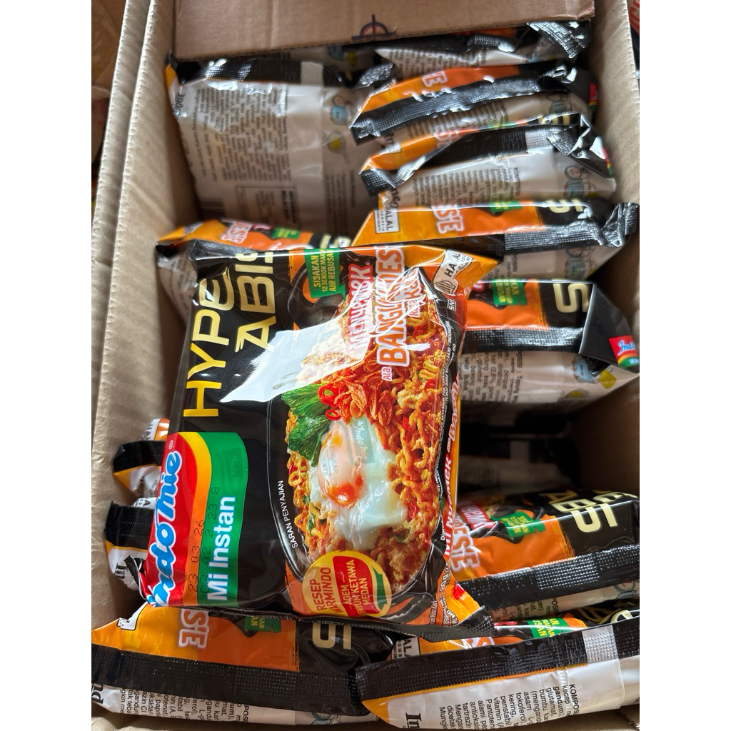 

indomie bangladesh’e rasa Kari