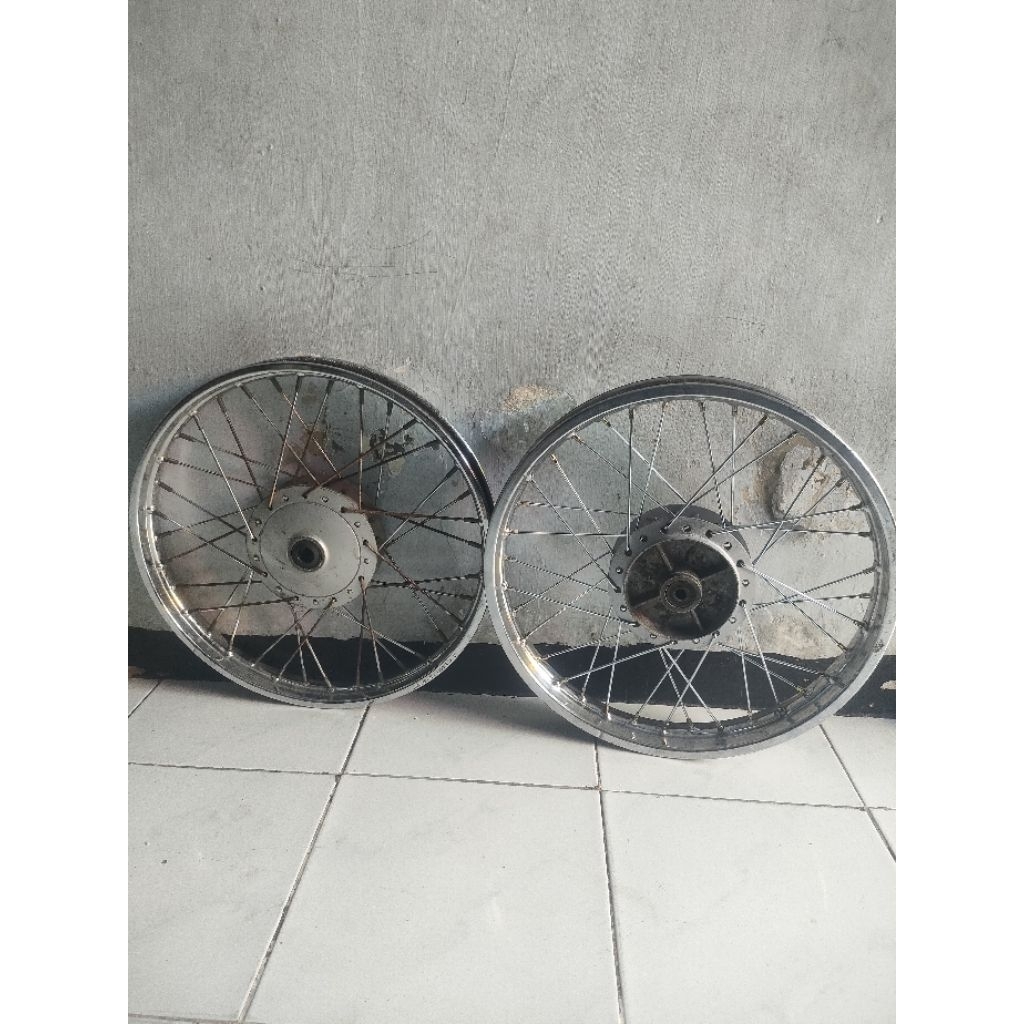 velg depan belakang grand Astrea prima Supra non cakram original