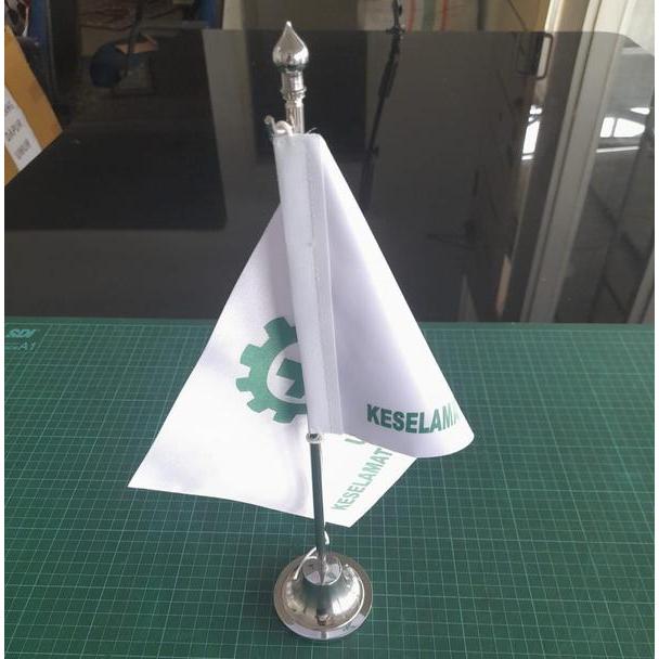 

tiang bendera meja stainless dan kayu