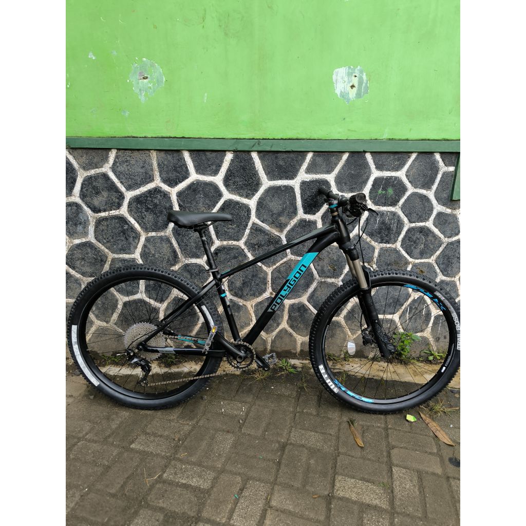 Polygon Xtrada 8 2018