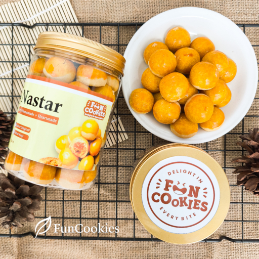 

Kue Nastar Premium Lembut Isi Selai Nanas – Nastar Lumer Manis Gurih – Kue Kering Lebaran Fun Cookies