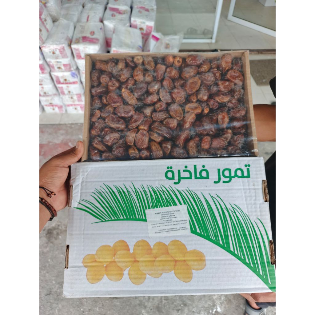 

KURMA MESIR 3KG WRAPPING