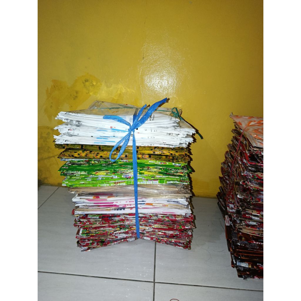 Layangan Plastik Grosiran