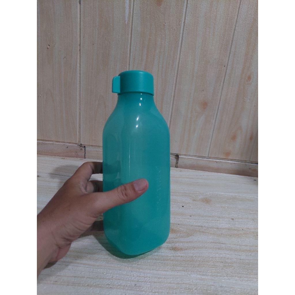 [ new] Botol  tupperware eco square 1 L botol minum