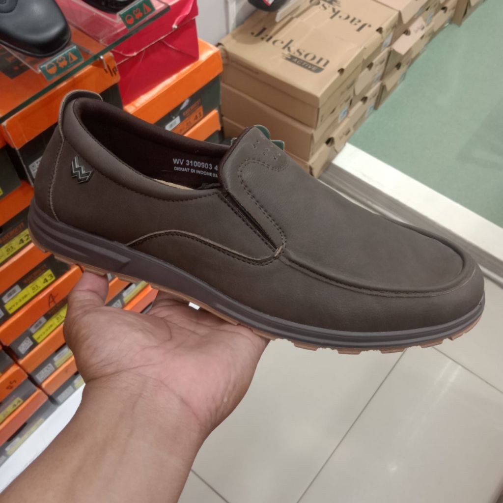 WATCHOUT SEPATU SLIP ON PRIA CASUAL ORIGINAL