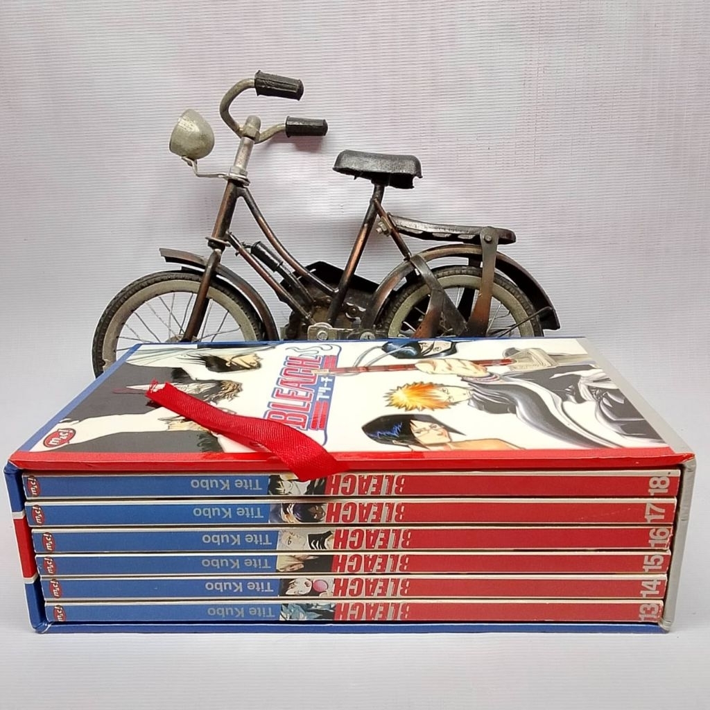 Komik Bleach 13-18 Box Set