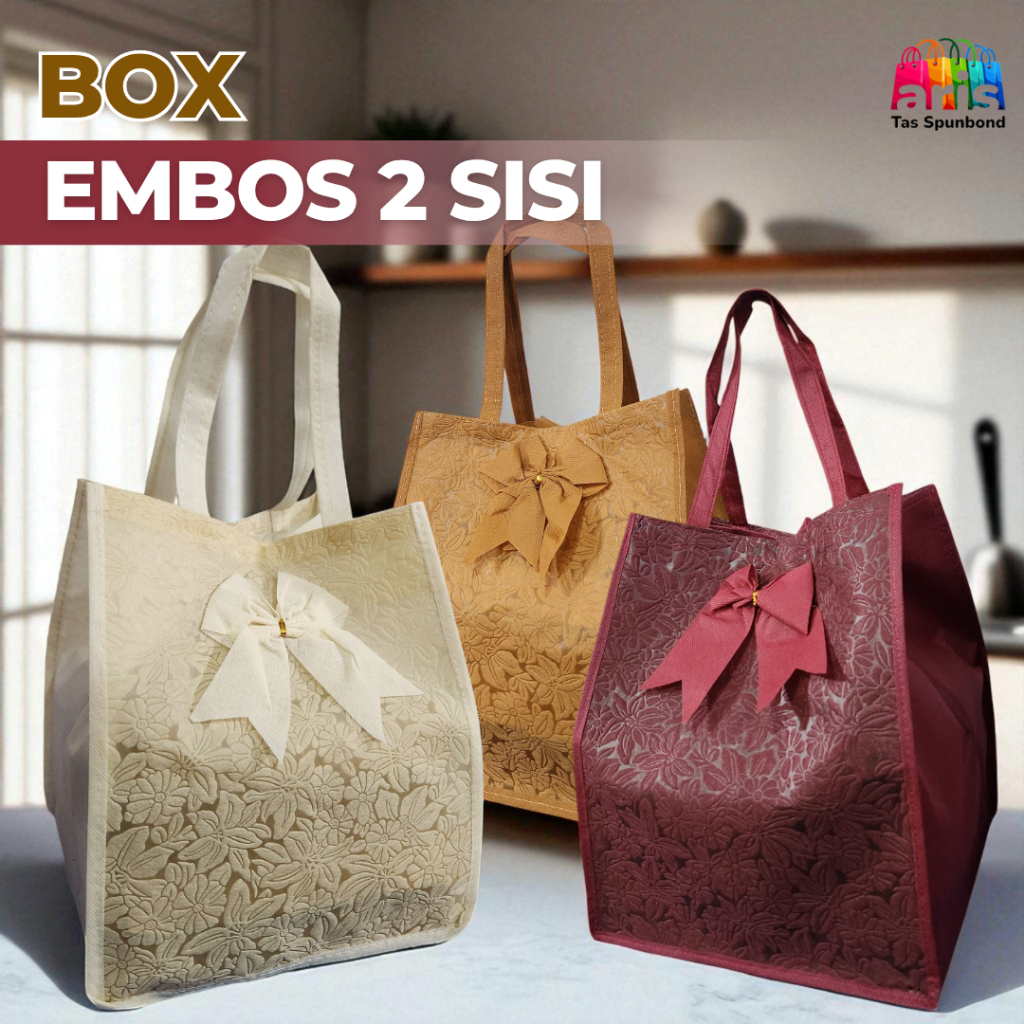 

TAS HAJATAN BOX EMBOS 2 SISI VARIASI PITA 1 WARNA ( HARGA 1 LUSIN ISI 12 TAS )