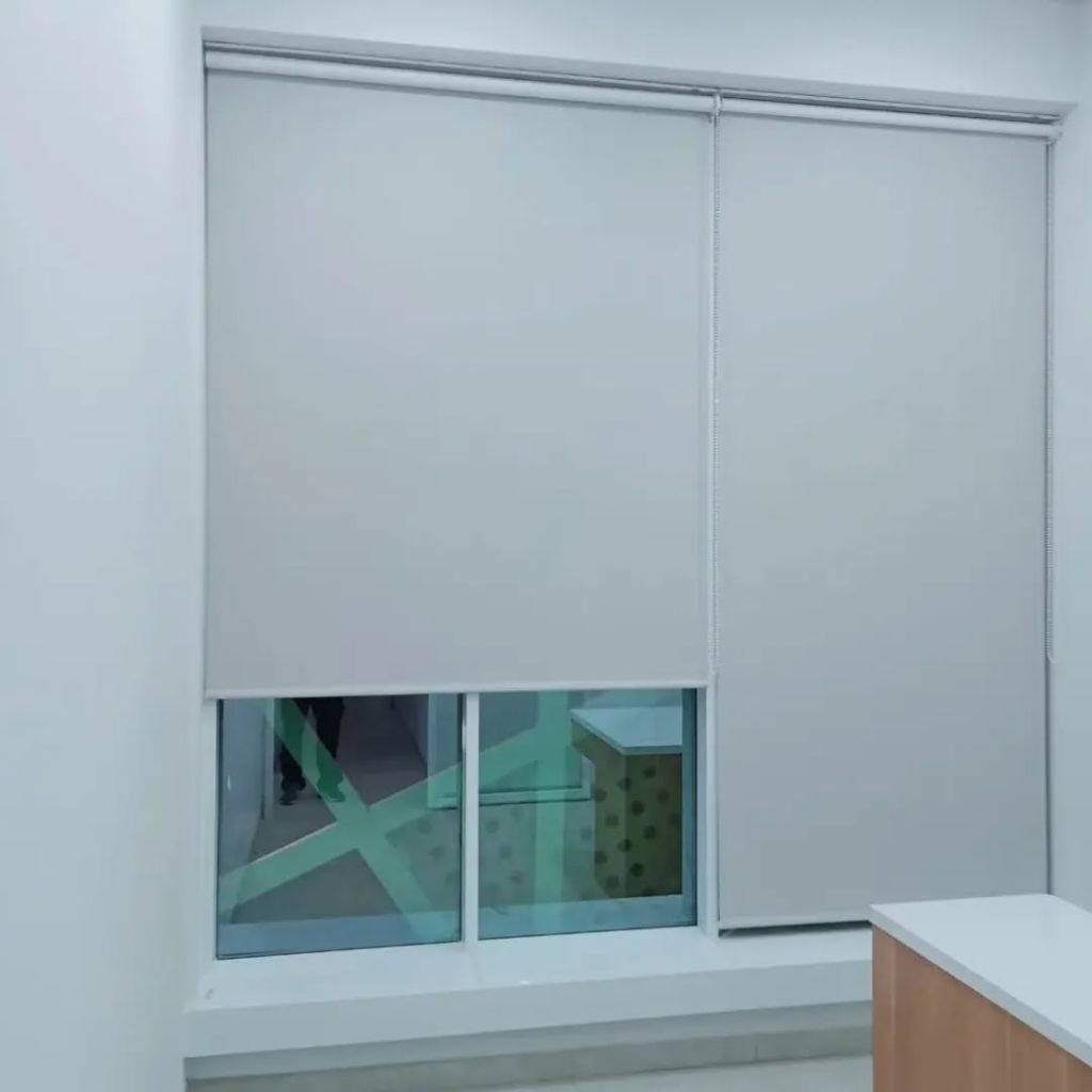 Roller blinds tirai gulung custom minimalis