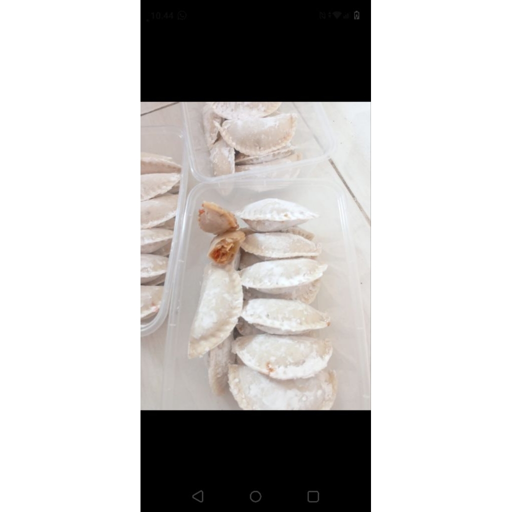 

cireng Frozen isi 10 harga 12 ribu