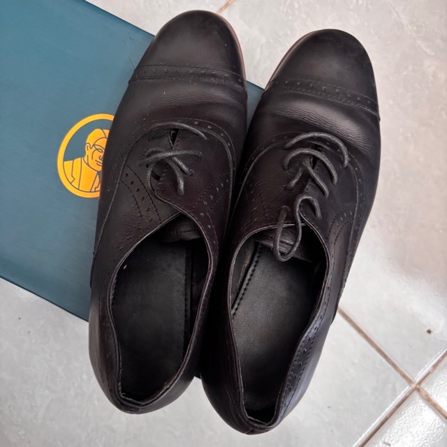 NAPPA MILANO GILLY BROGEUS BLACK sepatu wanita loafers hitam vintage leather