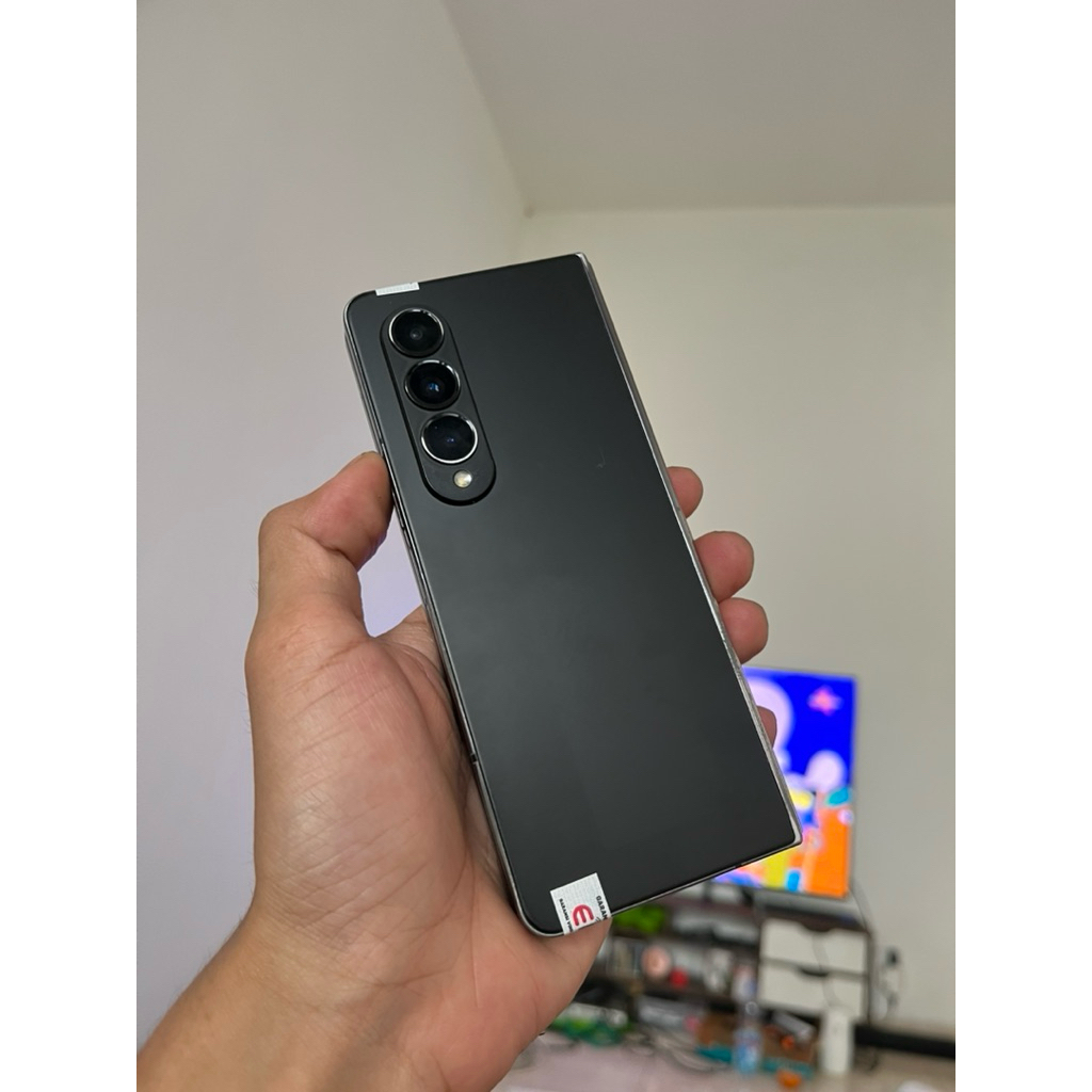 Samsung Galaxy Z fold 4 12/512gb Sein second