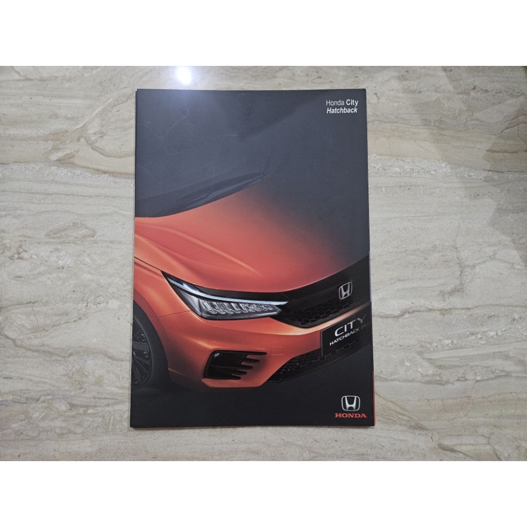 brosur katalog mobil honda city hatchback 2023 leaflet