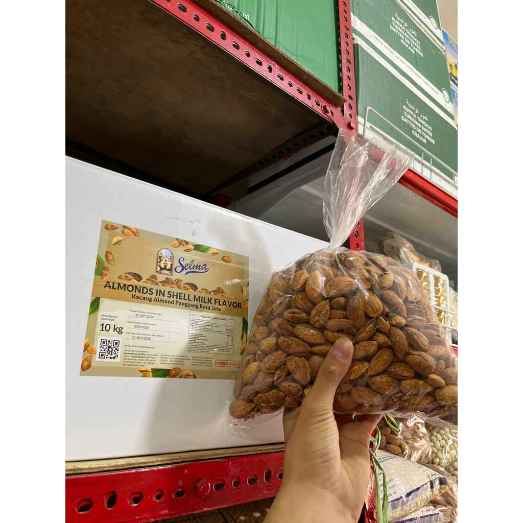 

Kacang Almond Kulit 1 Kilo
