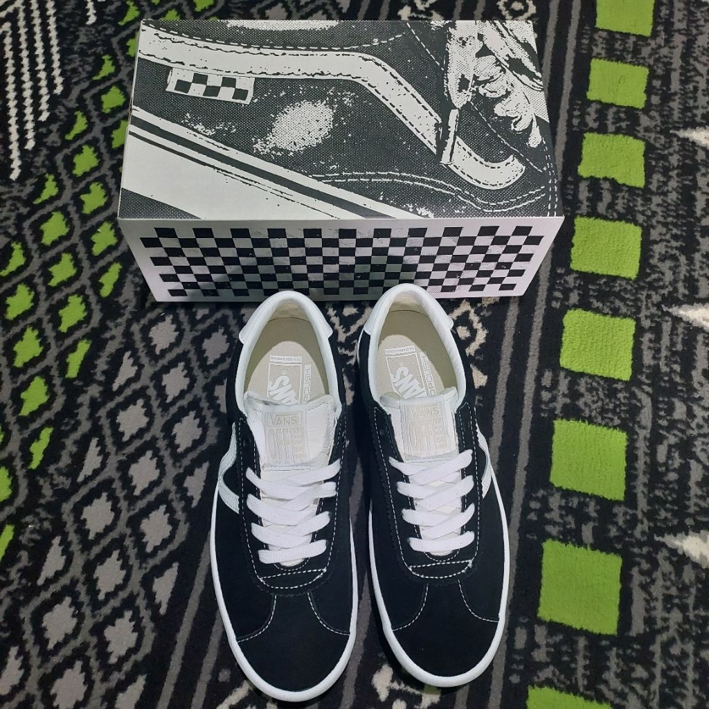 Vans Skate Sport | Black/White | Resmi Distributor PT. Navya Retail Original