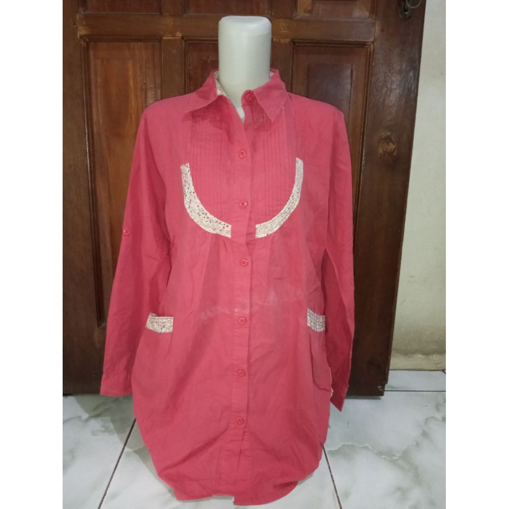 KEMEJA WANITA PRELOVED Merk NOVEL.MICE