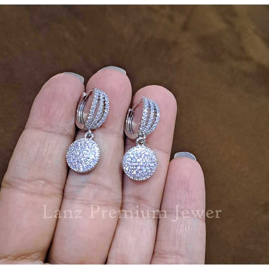 Anting Perak Lolita Bulat Kristal Premium Titanium (Silver)