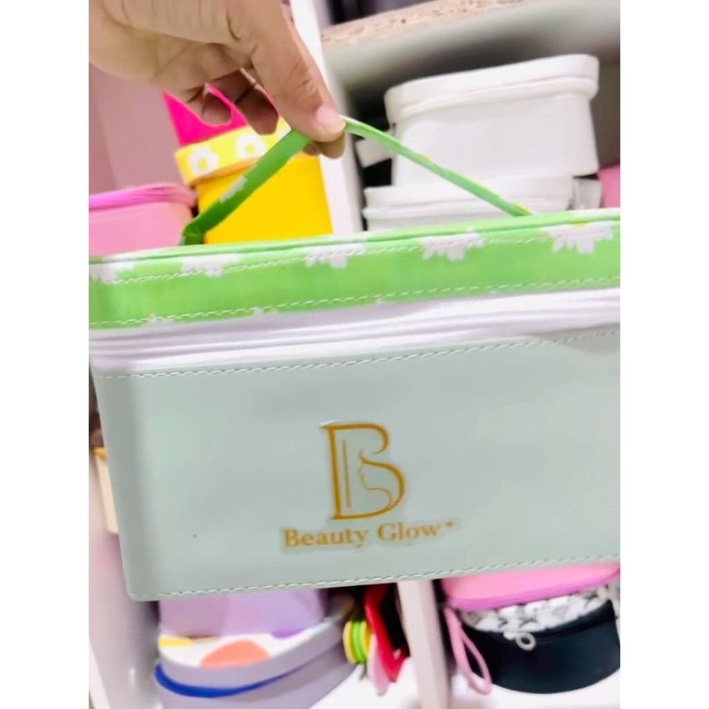 Make up box custom sticker sehari jadi/tas kosmetik/box kosmetik/beautycase