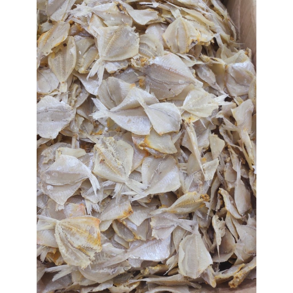 

ikan asin kapasan (tawar)/premium