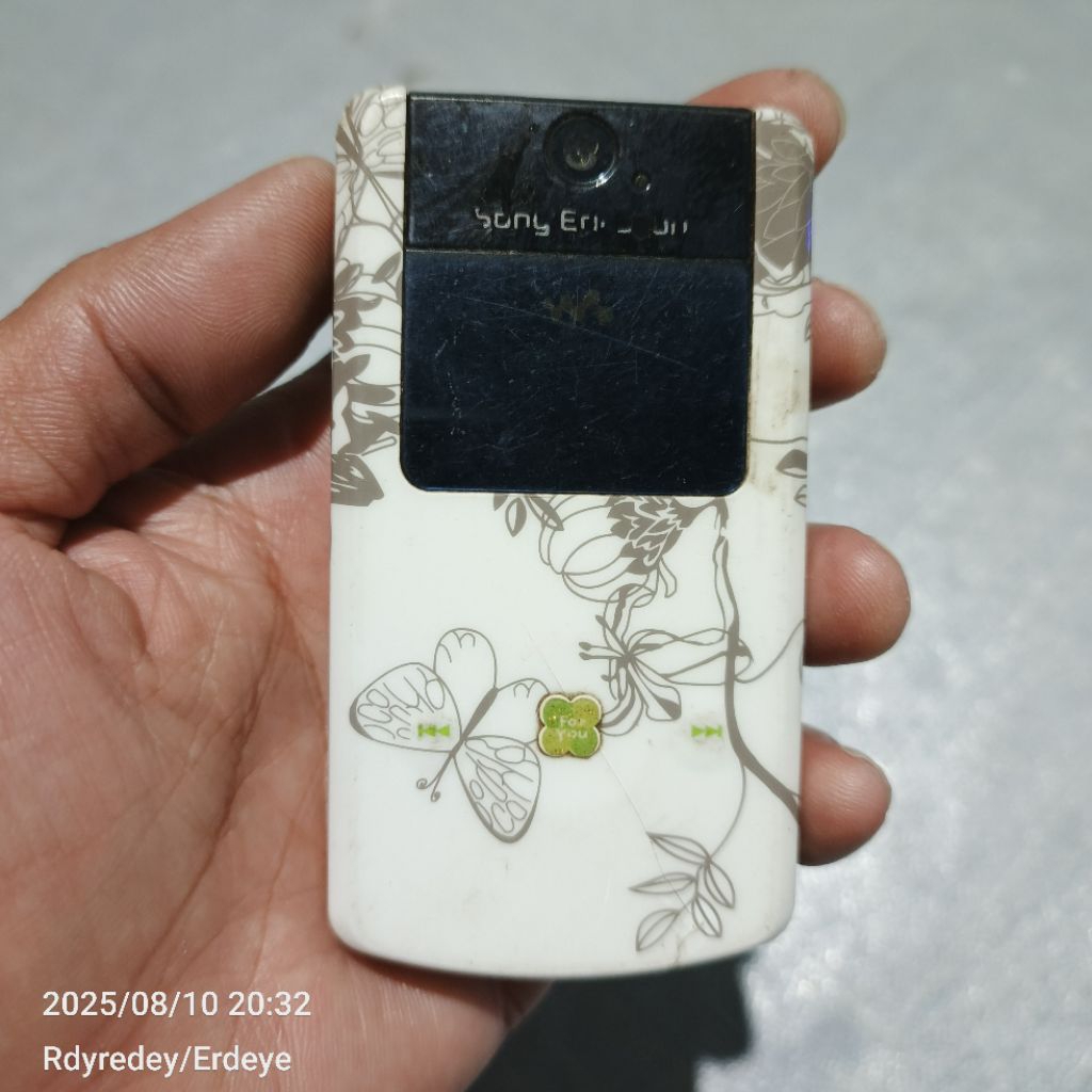 Sparepart Hp Jadul Bahan Sony Ericsson W508