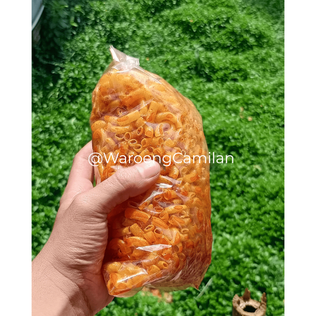 

makaroni Kriuk PEDAS daun JERUK isi 1kg seblak Makaroni sebring makaroni