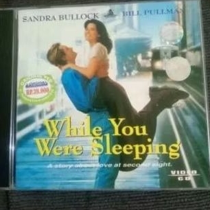 VCD ORIGINAL WHILE YOU WERE SLEEPING FEAT SANDRA BULLOCK TEKS INDONESIA