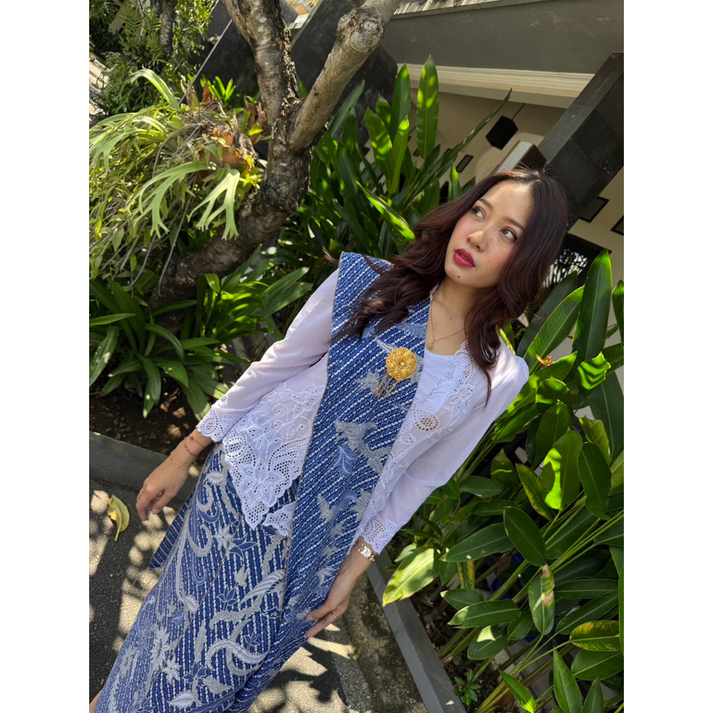 Sutra Paris Batik Indigo