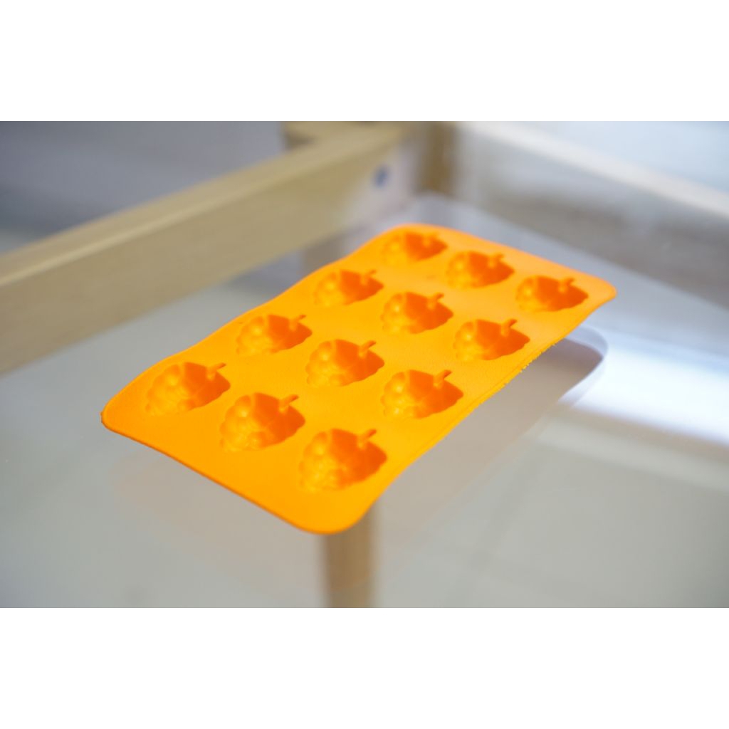 [X7-30] CTK. ES KARET ANGGUR 517-1/Cetakan Es Batu Karet/Cetakan Kue Karet