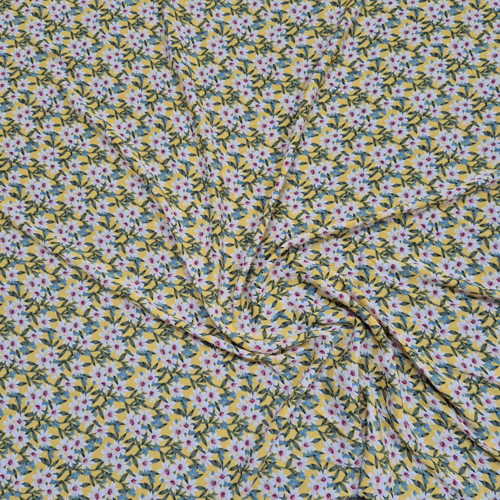 Kain wolly crepe - kain moscrepe - kain zara crepe - kain crepe motif  MAt