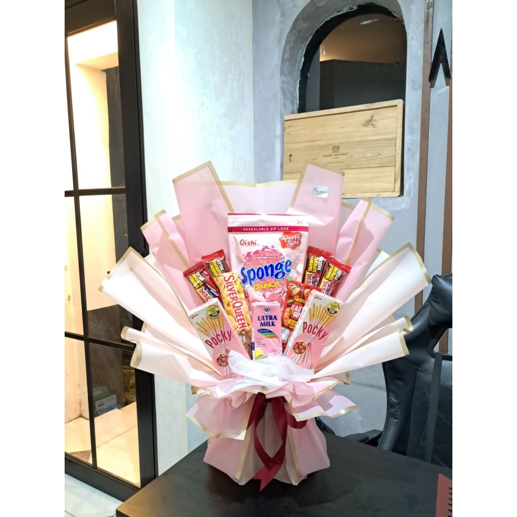 

BUKET SNACK LUCUUU(FREE KARTU UCAPAN)