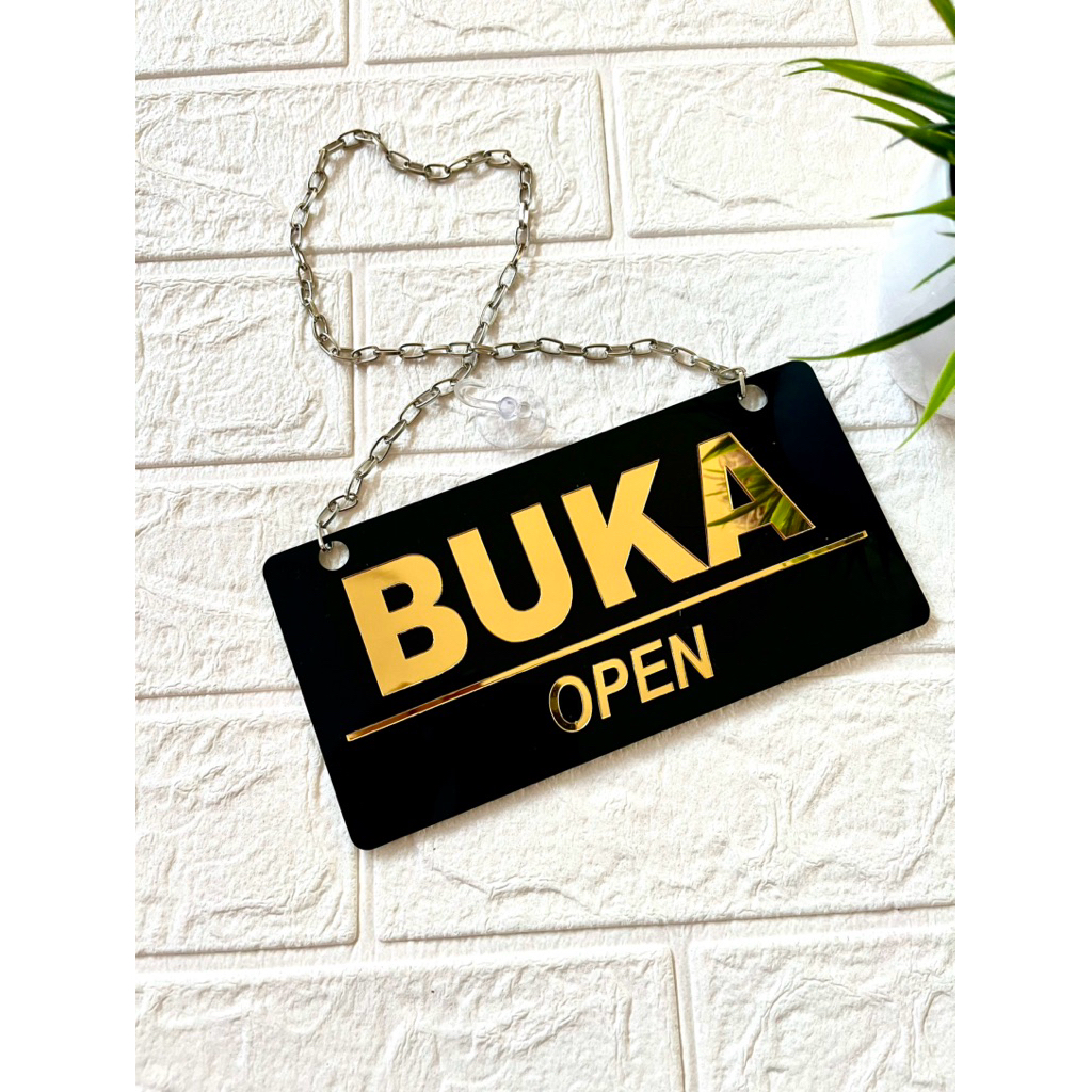 Gantungan Pintu Toko BUKA/TUTUP bolak balik Akrilik Timbul
