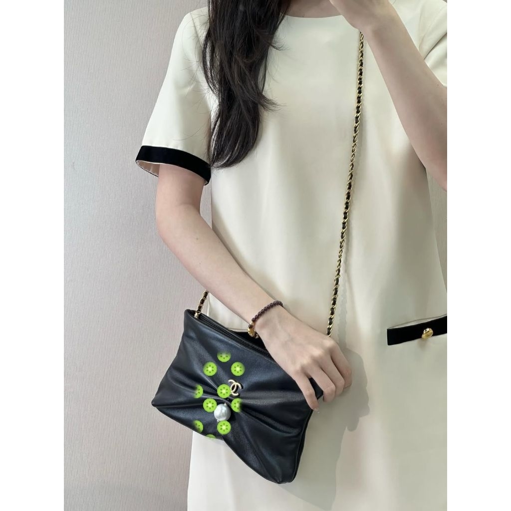 Tas Tangan Pouch Handbag Mesh Shiny Kulit Asli LAMBSKIN Black Metalik PearI PREMIUM