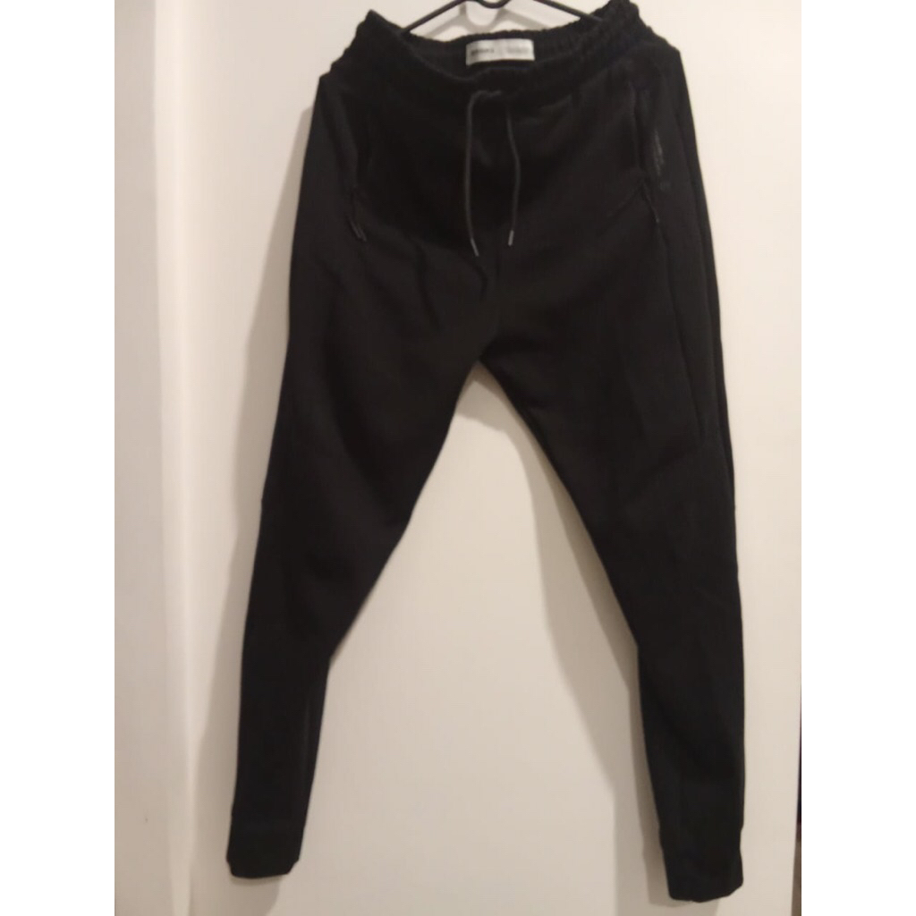 H&M Bershka Celana Sweatpants Preloved