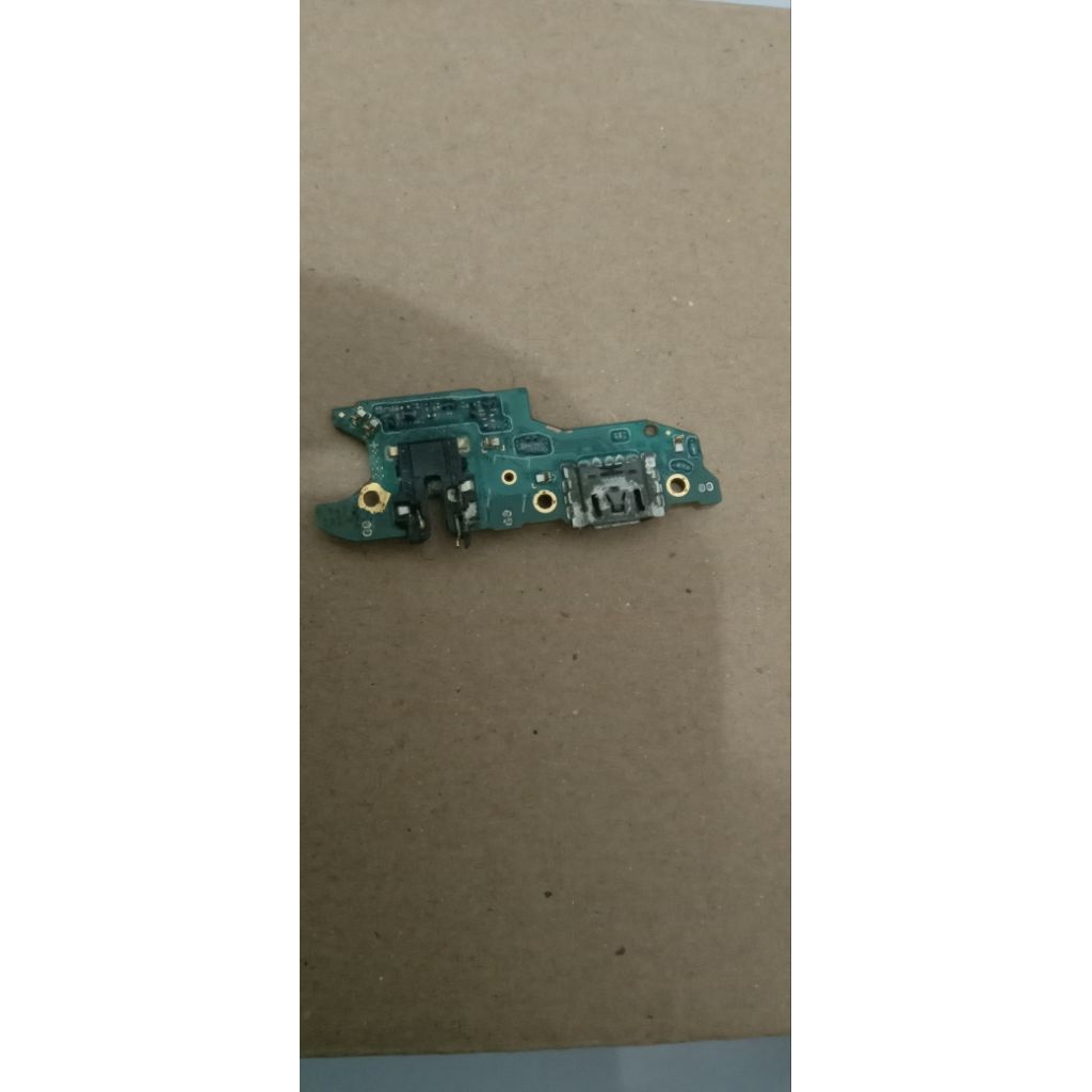 konektor charger bekas original hp Oppo a17