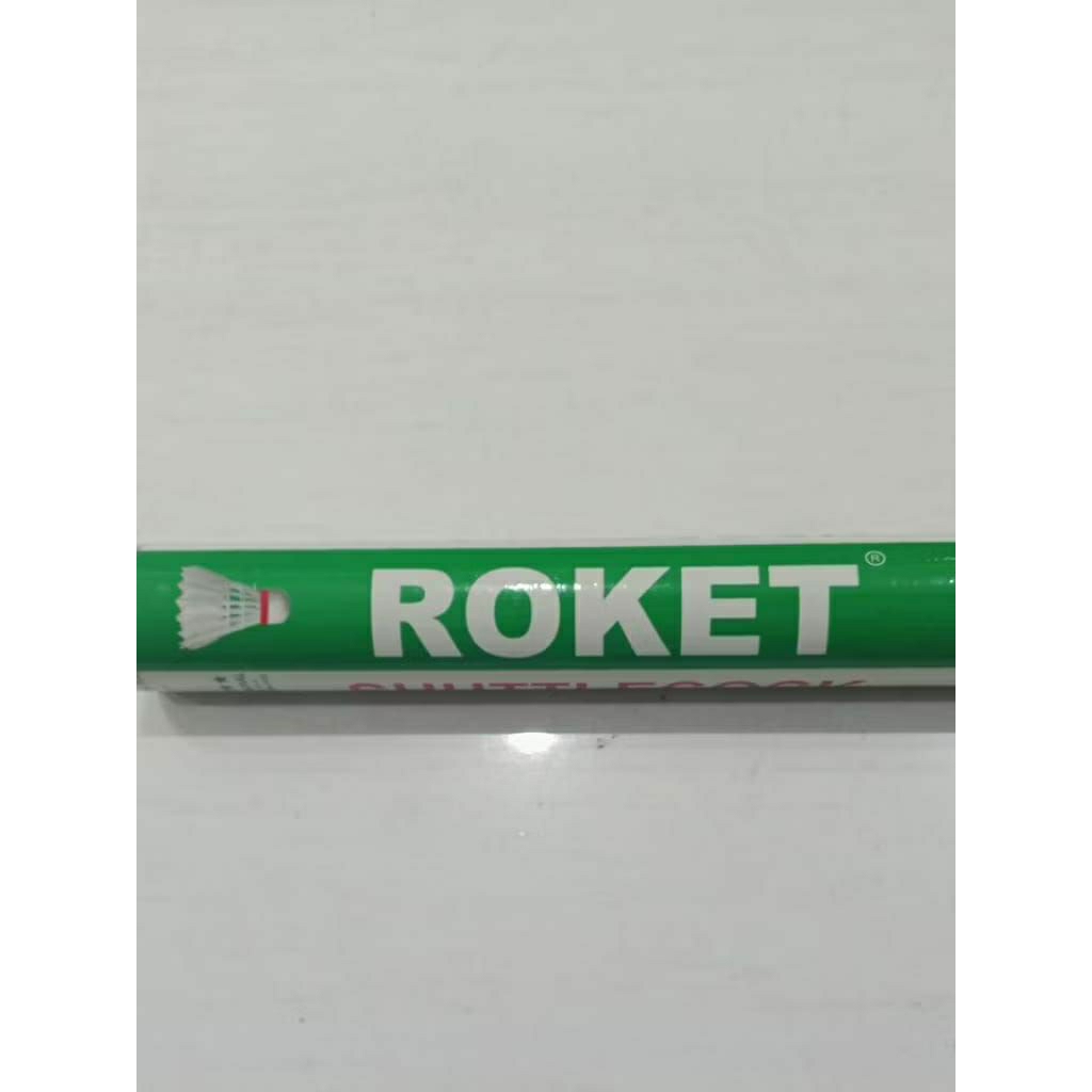 shuttlecock roket hijau
