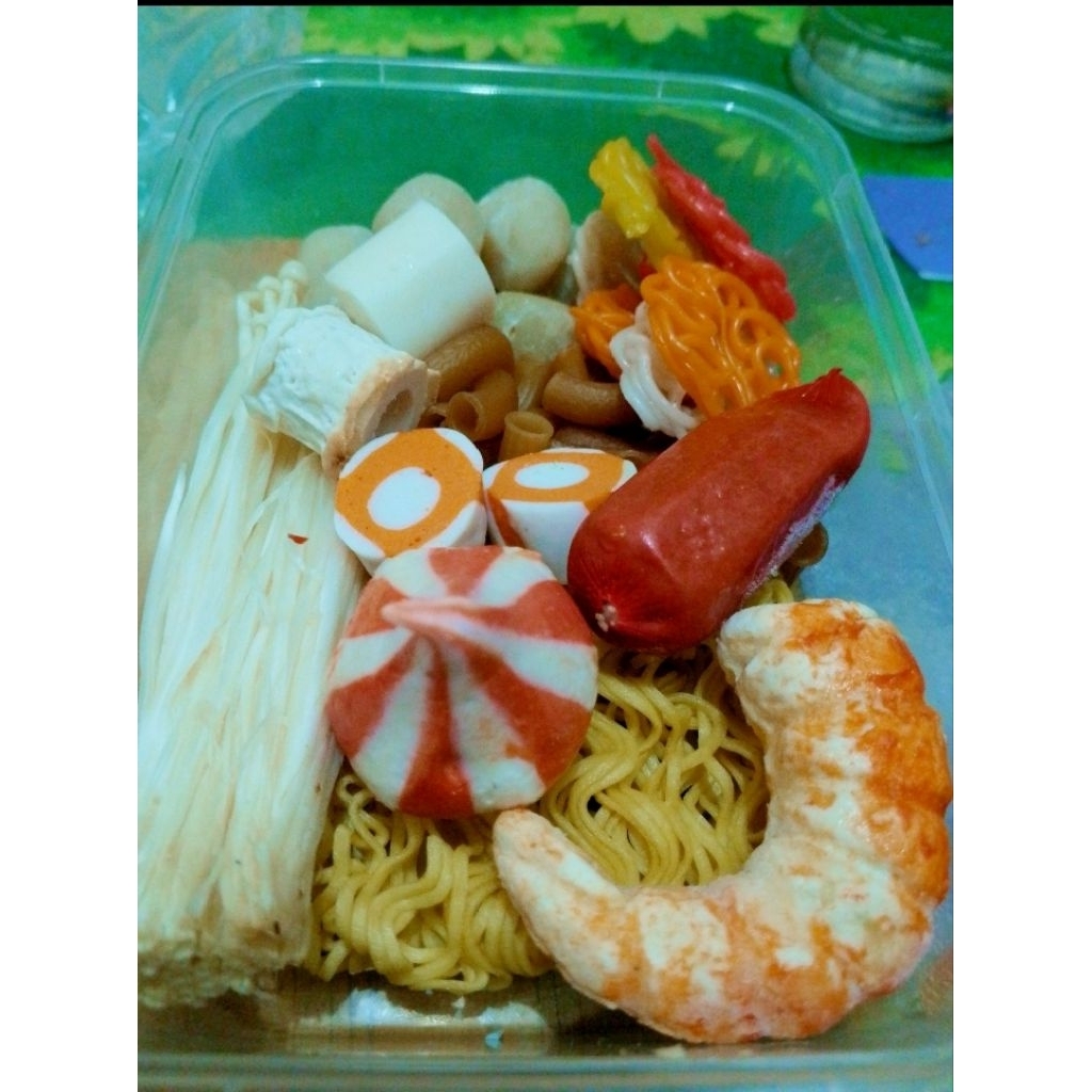 

seblak instan Suki kumplit