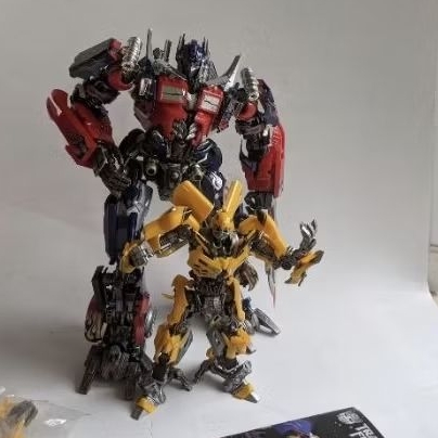 Transformers DMK 01 + 02 Optimus Prime Bumblebee Repaint