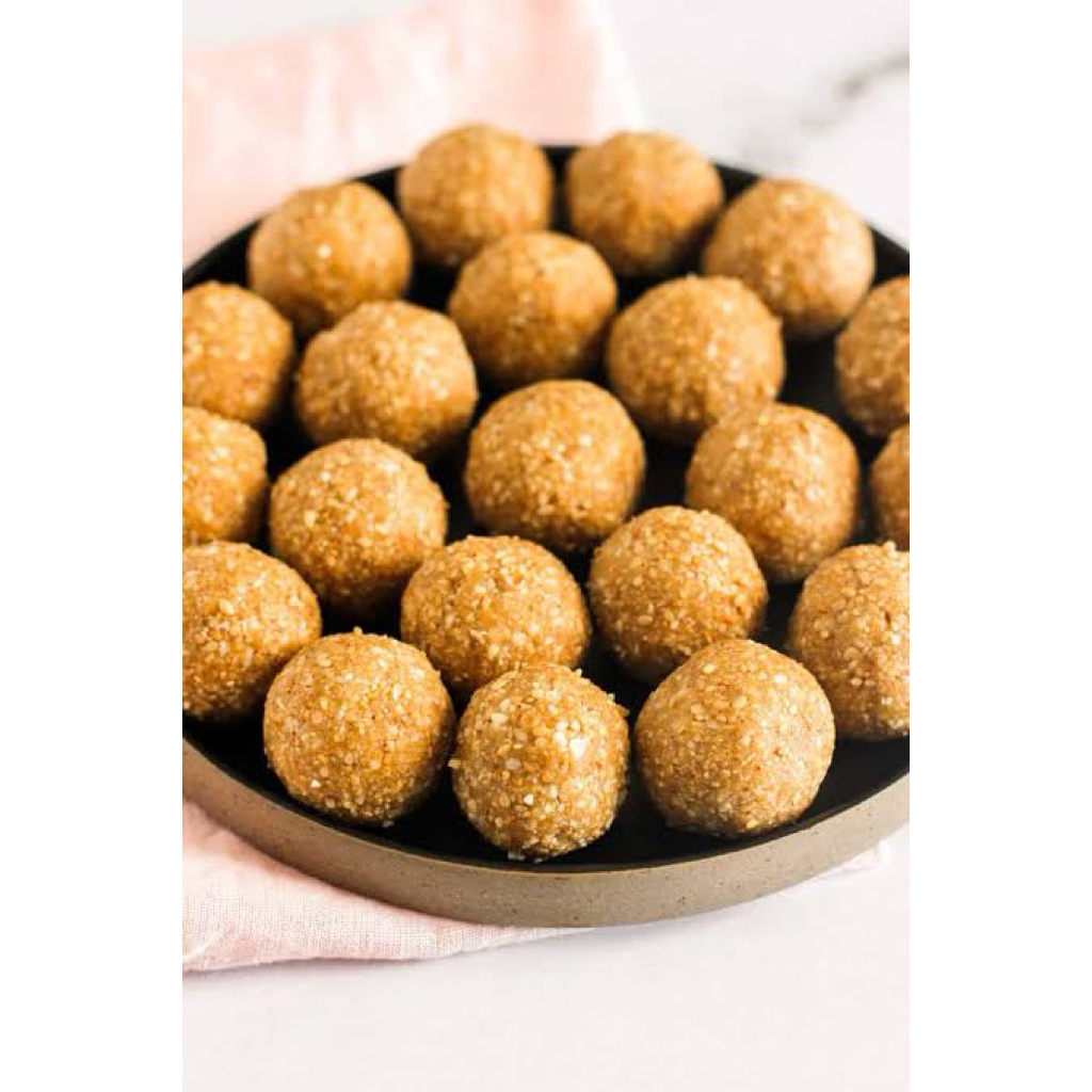 

Til Ladoo / Til Laddu Makanan Khas India