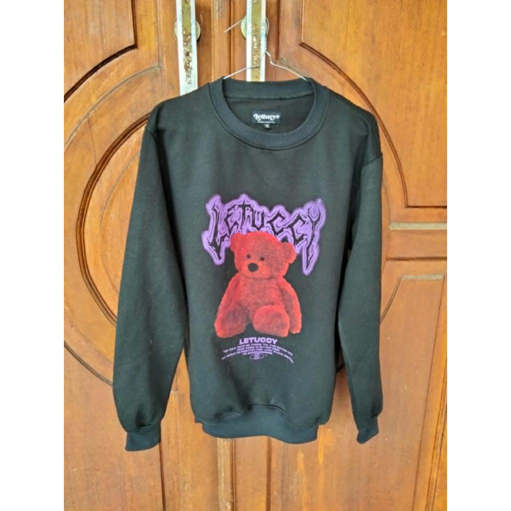 Sweater / Baju hangat / Mantel Lettucy