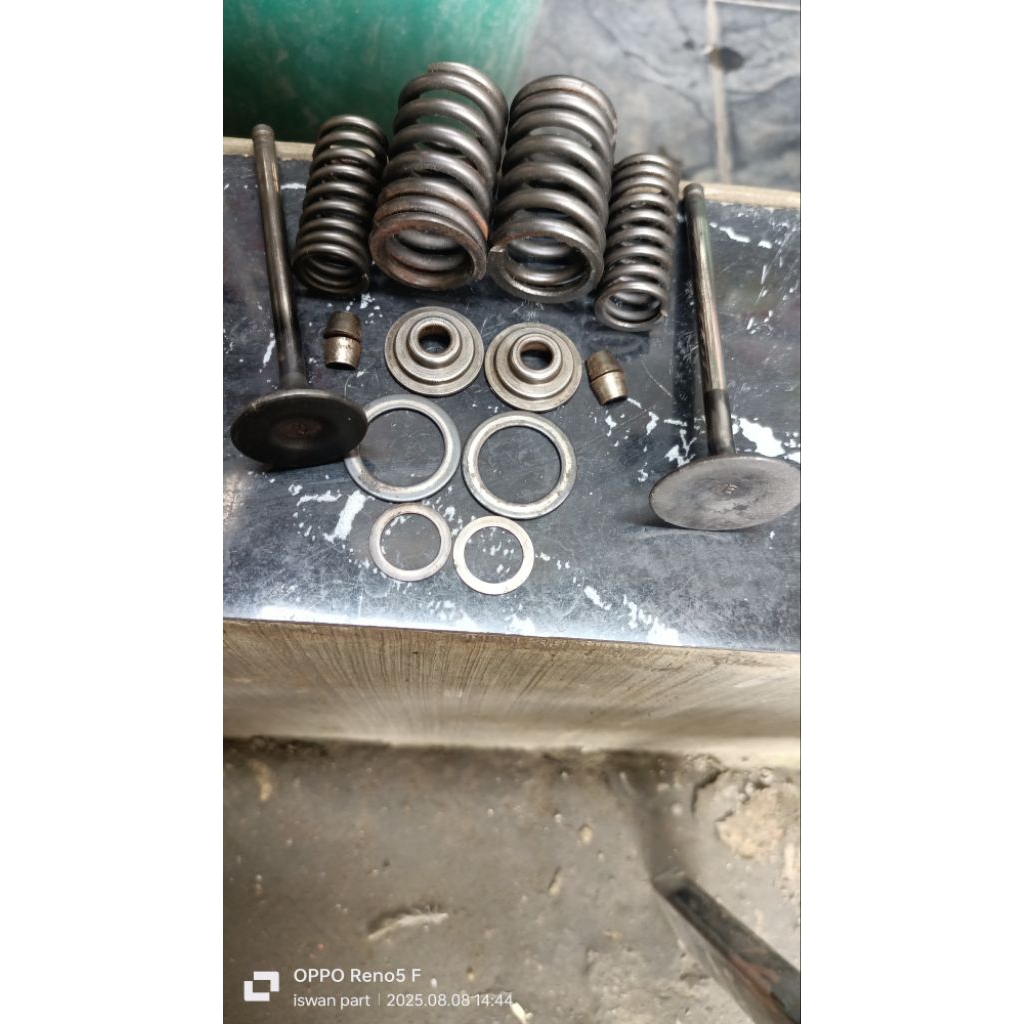 Ring klep set klep per klep tiver,tiger,gl max ori copotan