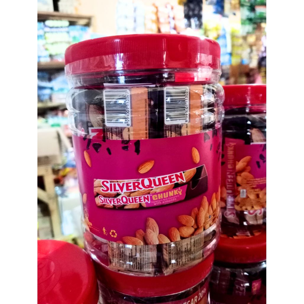 

SILVERQUEEN CHUNKY TOPLES ISI 12 @26gr