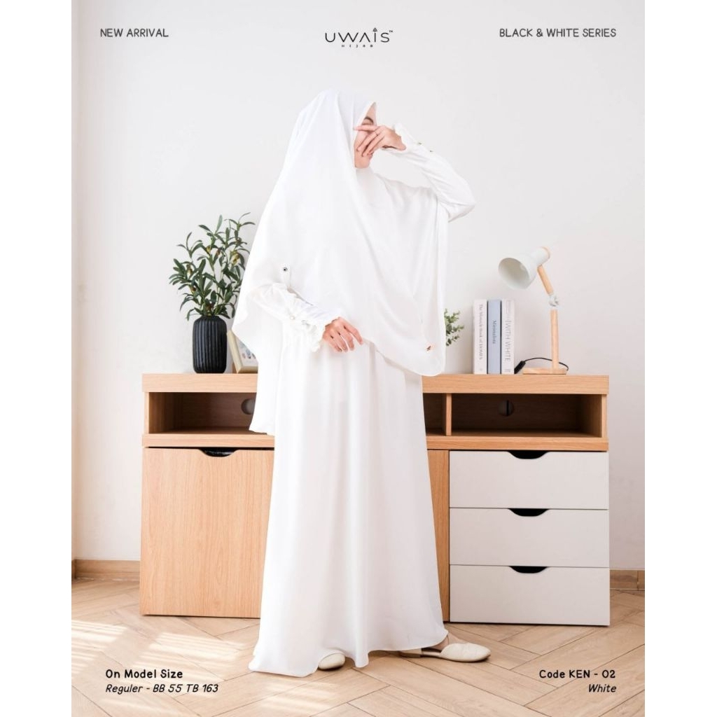 Kenza Dress by Uwais Gamis Muslimah Haji Umroh Marbela Silk Anti UV Polos Gamis Hitam Putih Polos Ju