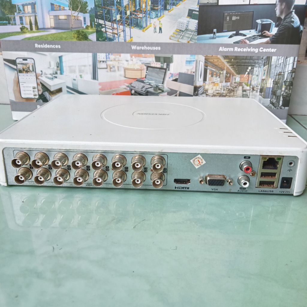 DVR HIKVISION 16 CHANEL