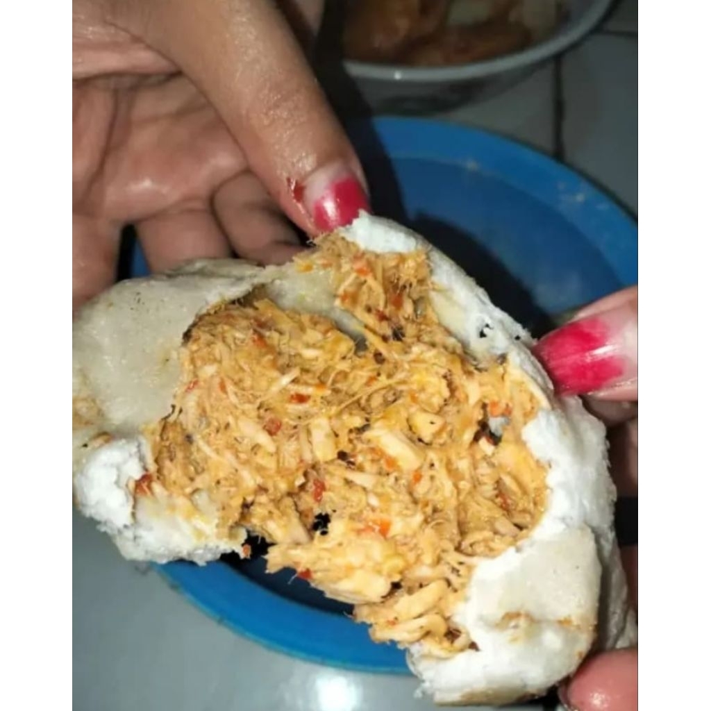

Cireng isian ayam suir pedas,jando pedas,ati pedas,usus pedas,keju