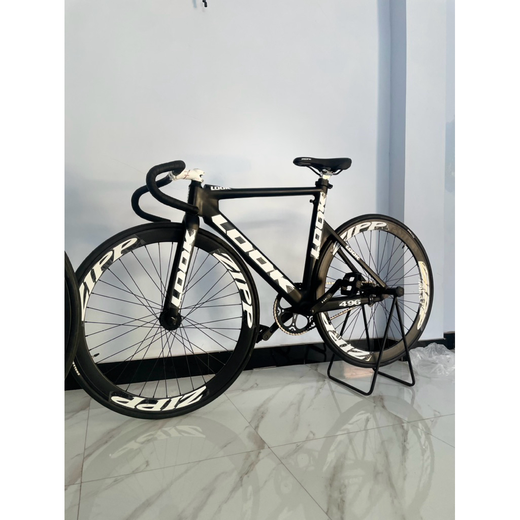Sepeda fixie Look hitam velg Zipp