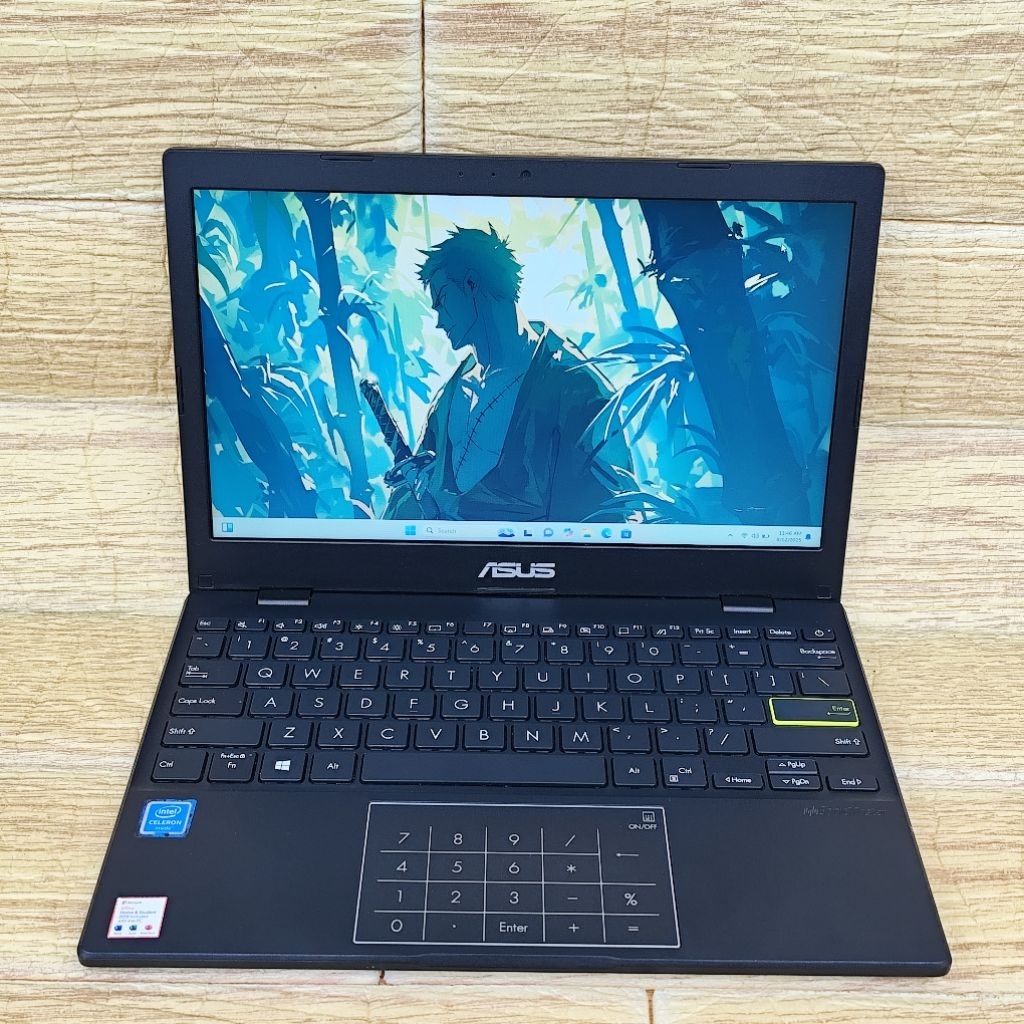 Notebook 2nd ASUS VivoBook E210MA Celeron N4020 RAM 4GB SSD 256GB HD