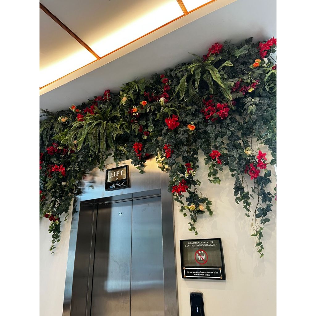 

Papan Nama Stainlles Gold + Rangka Holo 3x3 sampingan