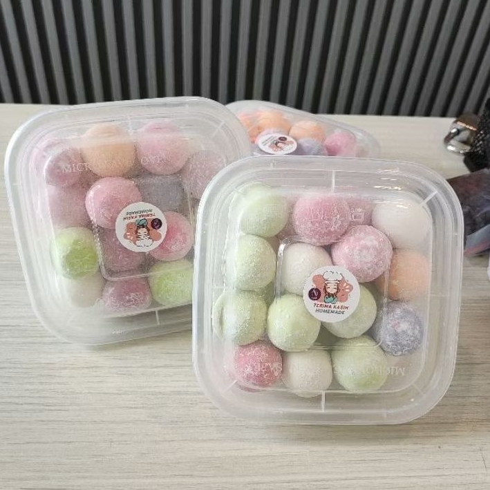 

BOLA BOLA SUSU UKURAN MEDIUM