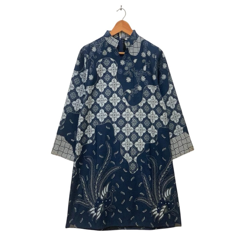 Tunik batik motif burung merak biru