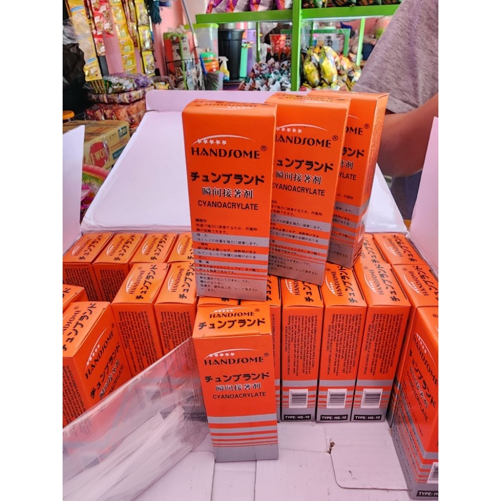 

Lem korea handsome, perekat, lem cair, lem, lem korea