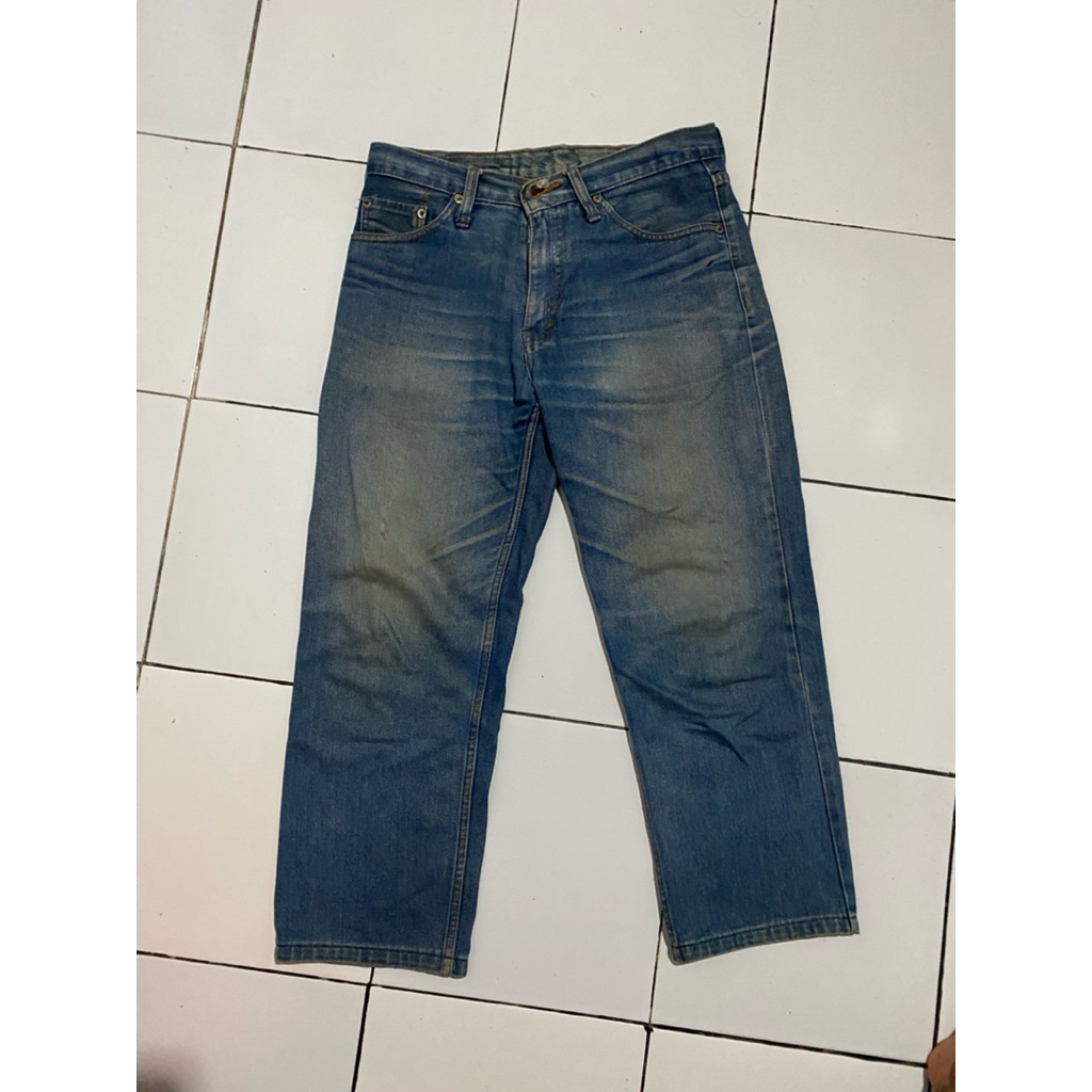 jeans levi